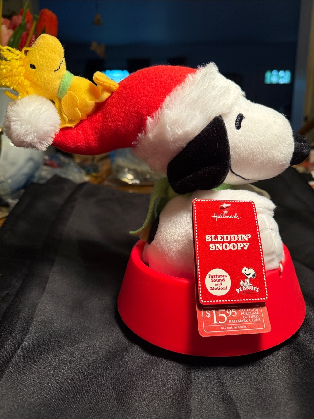 NWT RARE Hallmark Snoopy Plush with Red Hat and Yellow Woodstock mint condition